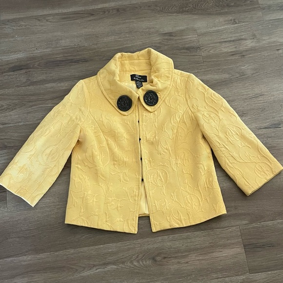 Trenz By Theresa Renz Quilted Yellow Blazer. - Picture 4 of 11